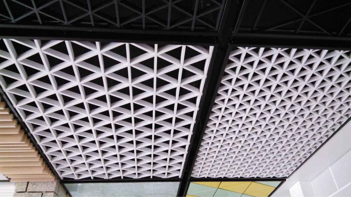 青海造型铝单板：个性化与功能性的完美结合